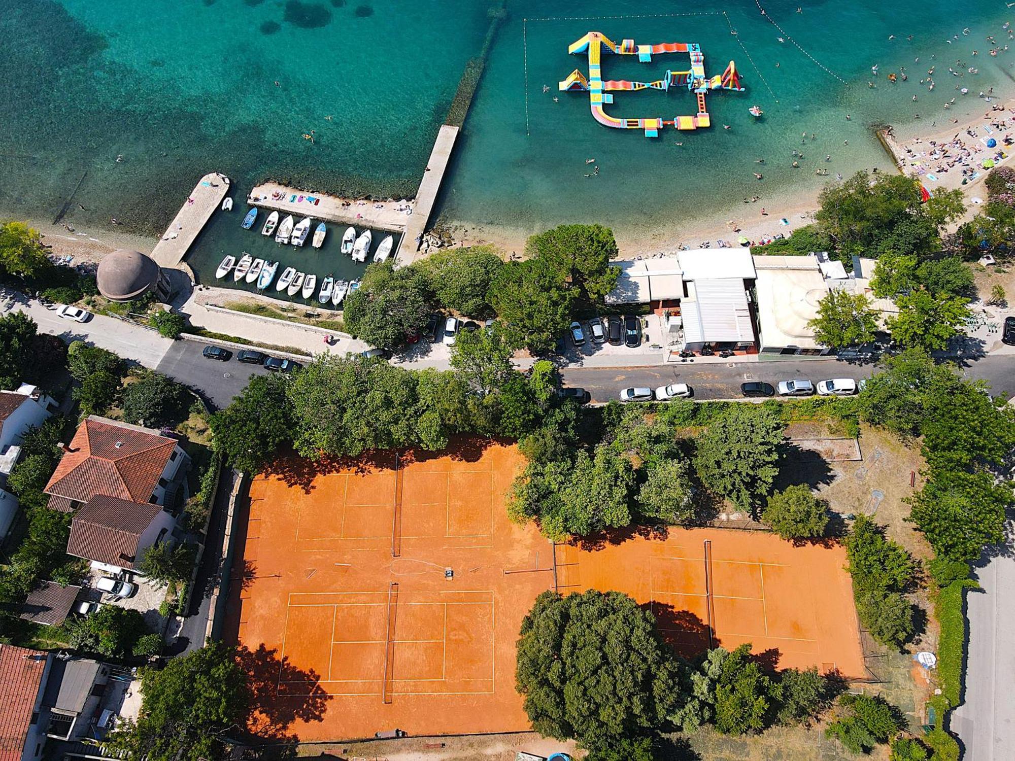 Karuzz 2 * Zadar